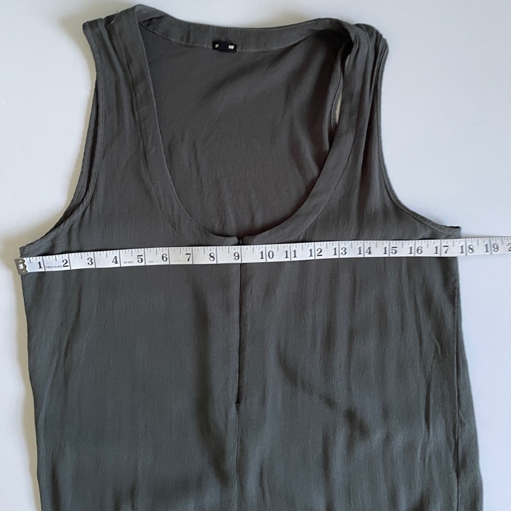Monrow Camo Creepe Jumpsuit Sleeveless Size L - Picture 11 of 15